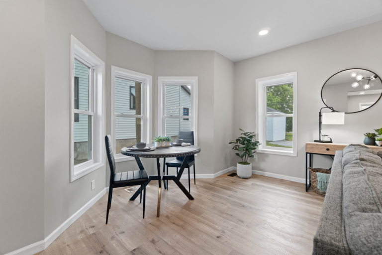 311 South Randolph Street-18