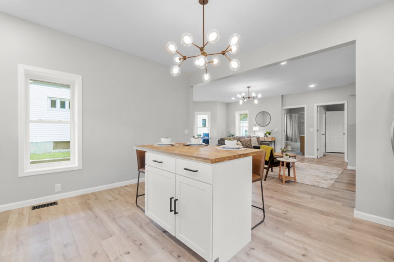 311 South Randolph Street-23